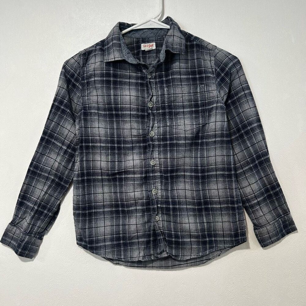 Cat & Jack Kids Navy Plaid Flannel – Size M (8/10)
